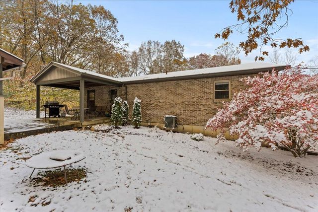 2769 California Cross Road, California, KY 41007