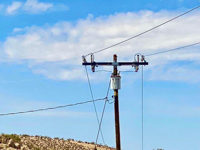 104 Bandera Road, Yucca Valley, CA 92284