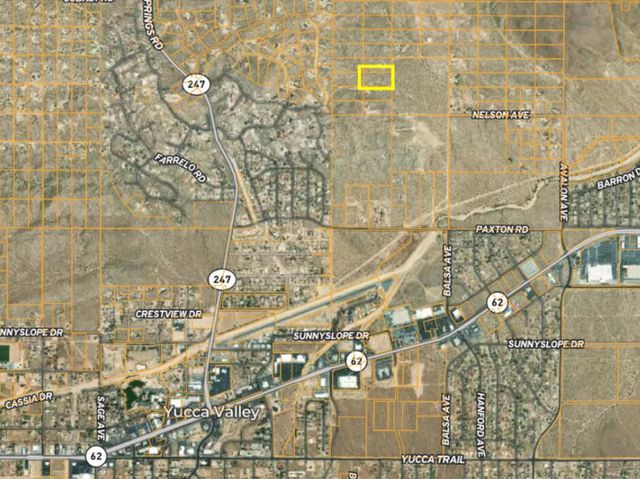 104 Bandera Road, Yucca Valley, CA 92284