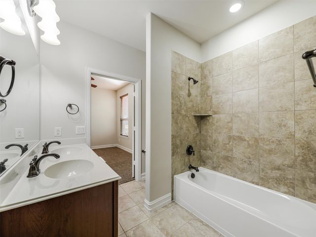1728 Hacienda Heights Lane, Frisco, TX 75036