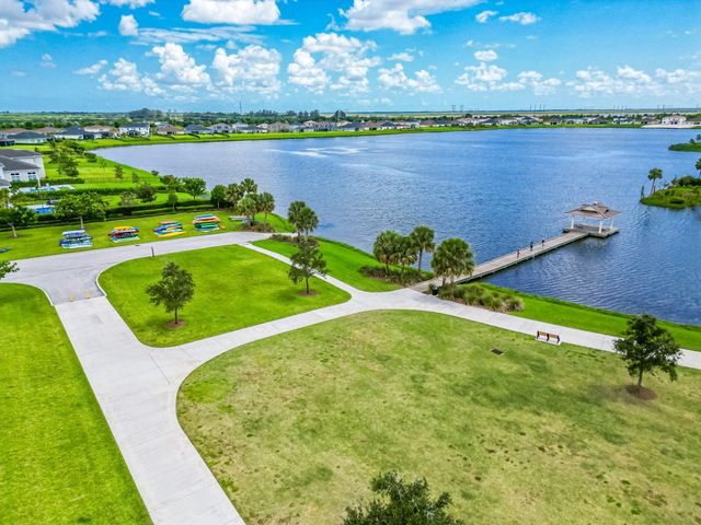 19644 Rugged Trunk Trail, Loxahatchee, FL 33470