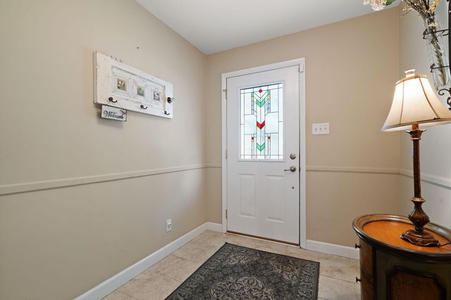 1506-2 Del Vista Drive, Valparaiso, IN 46385