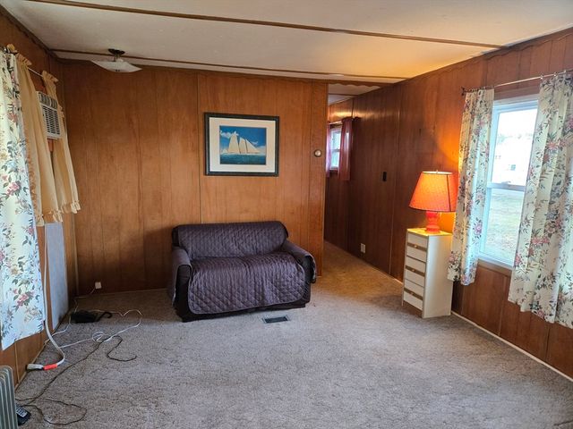 165 Padelford St, Berkley, MA 02779