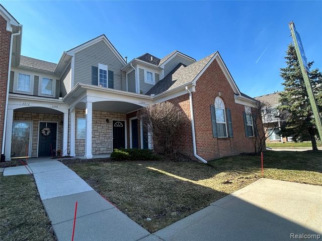 2204 Monarch Drive 61, Utica, MI 48316