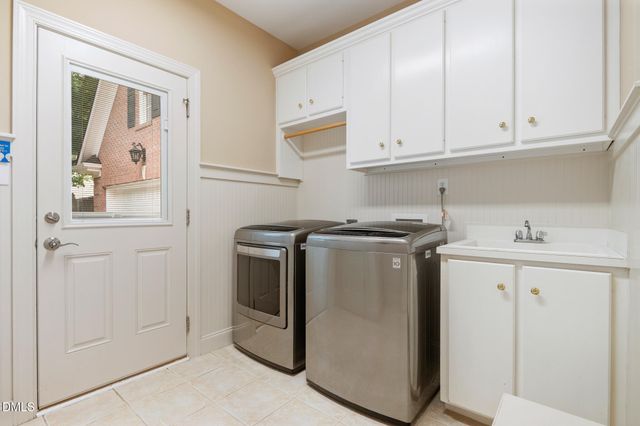 3209 Nimich Pond Way, Raleigh, NC 27613