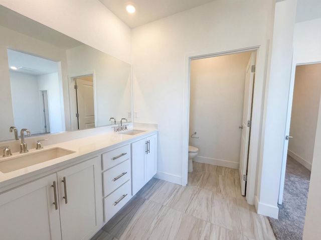 94 W San Diego Dr, Tracy, CA 95391