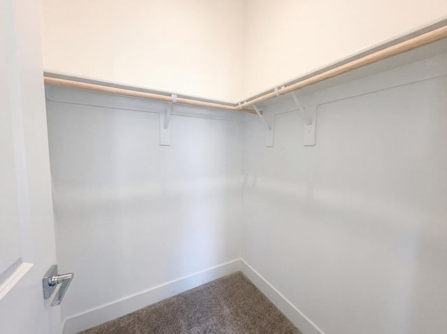 94 W San Diego Dr, Tracy, CA 95391