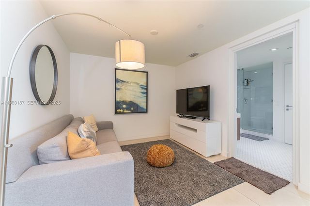 401 N Birch Rd 502, Fort Lauderdale, FL 33304