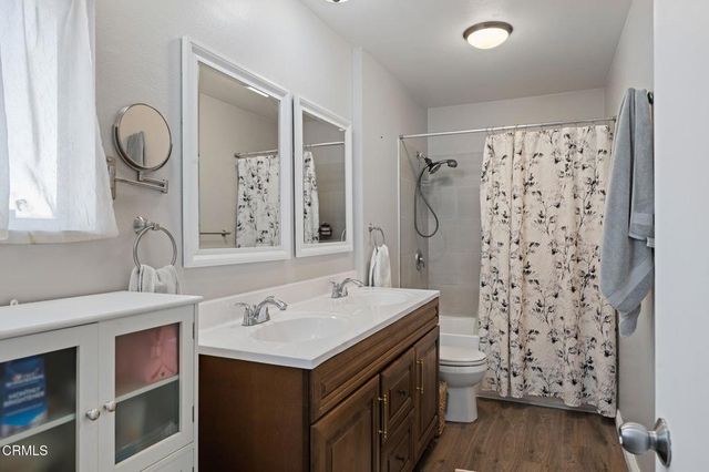553 S E Street, Oxnard, CA 93030