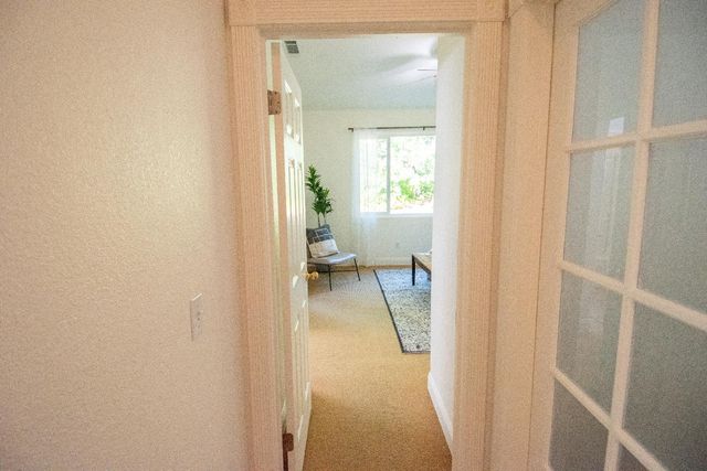 105 Whiting Way, Folsom, CA 95630