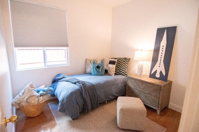 105 Whiting Way, Folsom, CA 95630