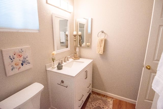 105 Whiting Way, Folsom, CA 95630