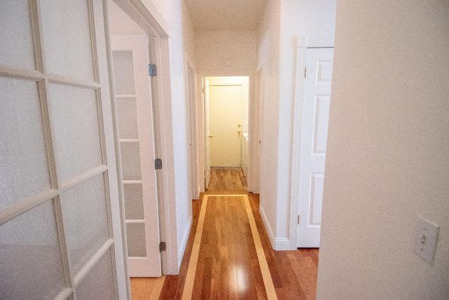 105 Whiting Way, Folsom, CA 95630