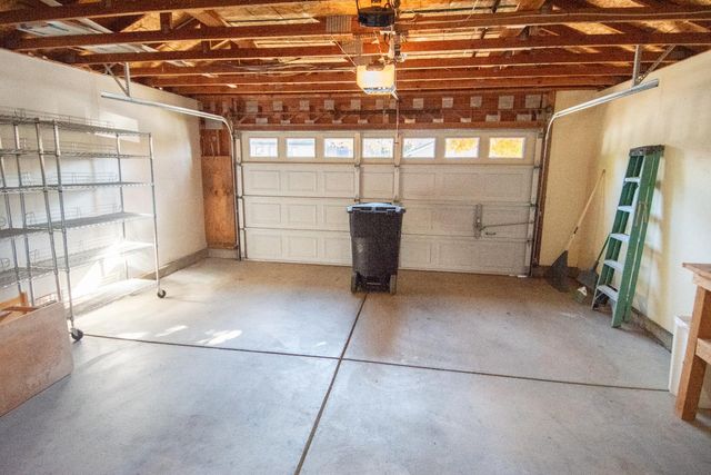 105 Whiting Way, Folsom, CA 95630