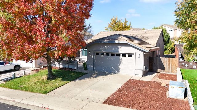 105 Whiting Way, Folsom, CA 95630