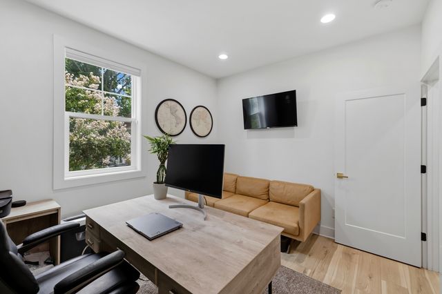 211B Queen Ave, Nashville, TN 37207