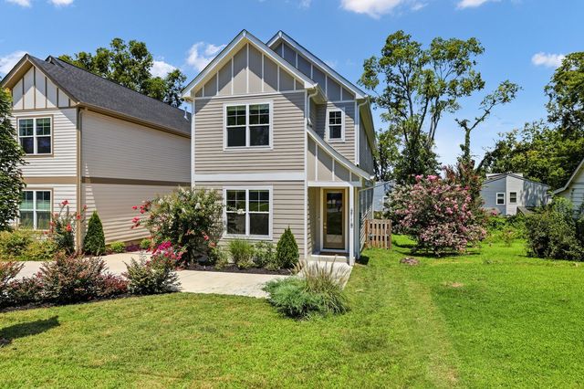 211B Queen Ave, Nashville, TN 37207