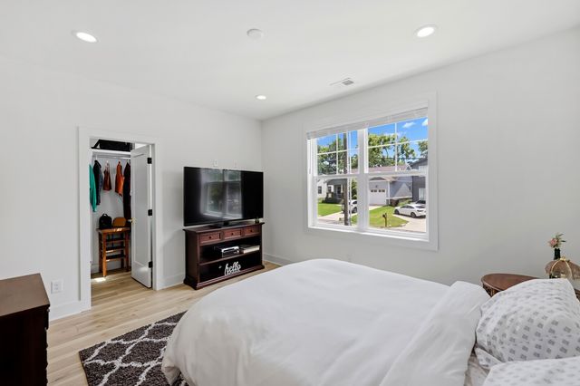 211B Queen Ave, Nashville, TN 37207