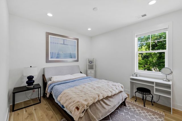 211B Queen Ave, Nashville, TN 37207