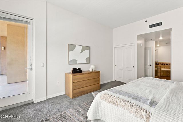 2302 N CENTRAL Avenue 313, Phoenix, AZ 85004
