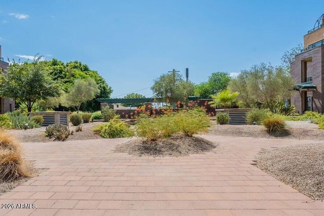 2302 N CENTRAL Avenue 313, Phoenix, AZ 85004