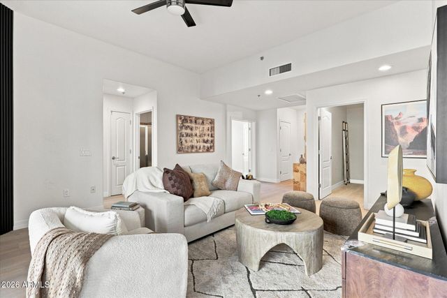 2302 N CENTRAL Avenue 313, Phoenix, AZ 85004