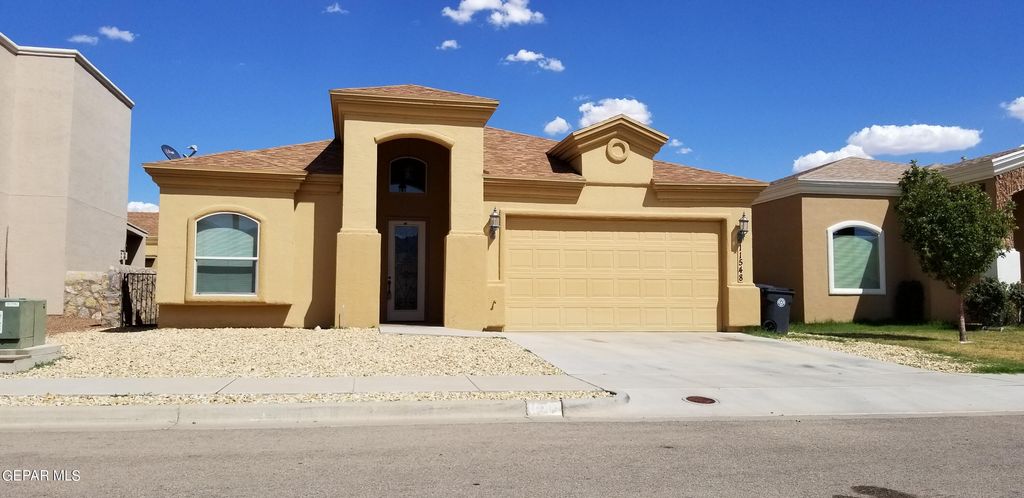 11548 CHARLES BOYLE Place, El Paso, TX 79934