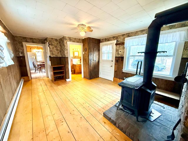 345 VT Route 110, Chelsea, VT 05038