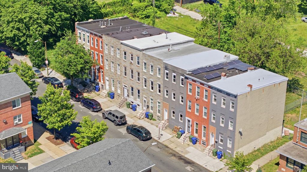 Image 4 of property listing at 1361 N GILMOR ST, Baltimore, MD 21217