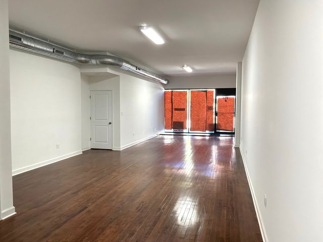 224 E Cass Street 1, Joliet, IL 60432