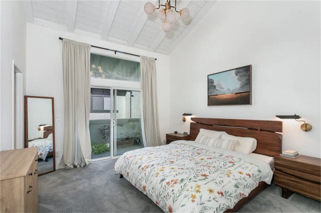 4938 McConnell Avenue, Los Angeles, CA 90066