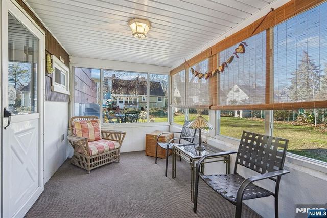 18 Roy Court, Clifton, NJ 07012