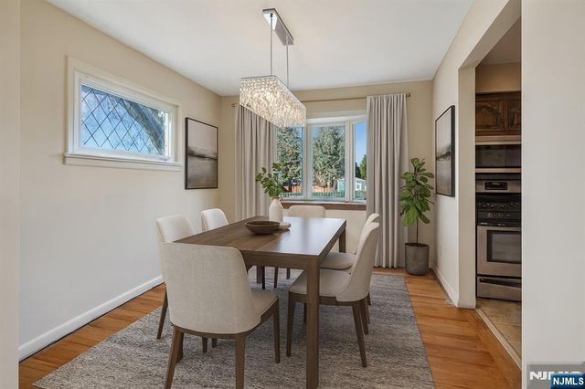 18 Roy Court, Clifton, NJ 07012