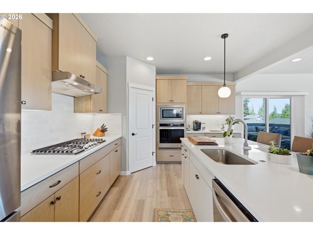 10706 Nw 15TH Pl, Vancouver, WA 98685