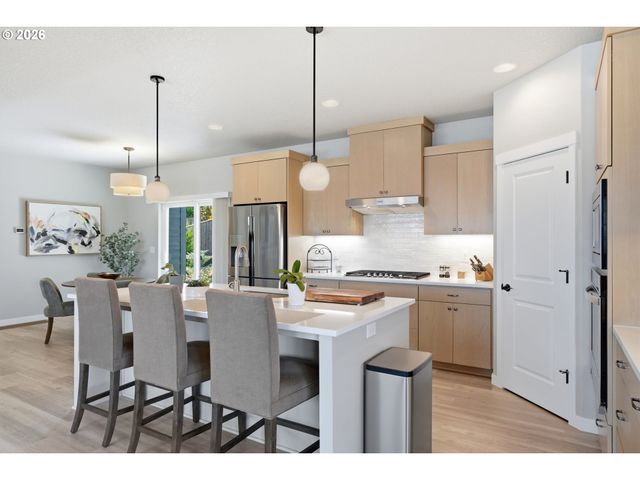 10706 Nw 15TH Pl, Vancouver, WA 98685