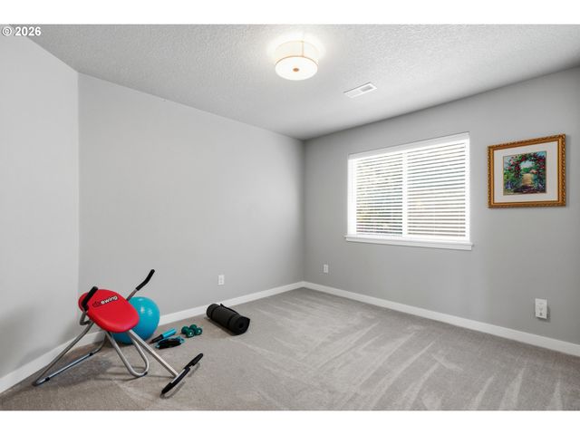 10706 Nw 15TH Pl, Vancouver, WA 98685