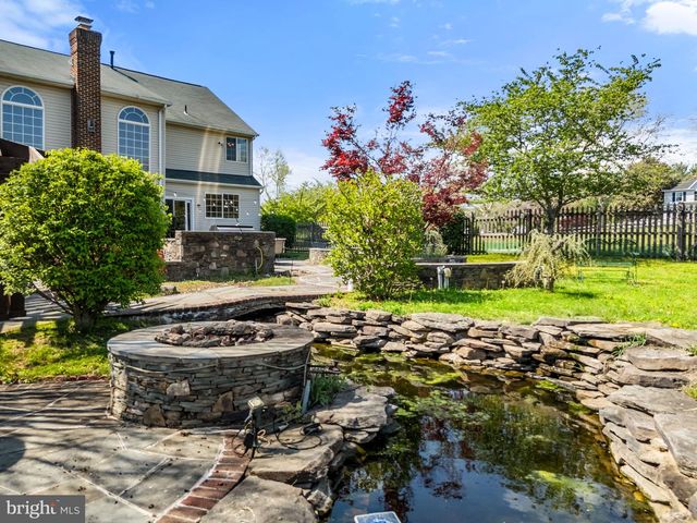 800 VALLEY SPRINGS DR, Purcellville, VA 20132