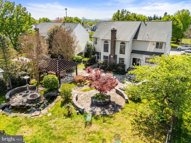 800 VALLEY SPRINGS DR, Purcellville, VA 20132