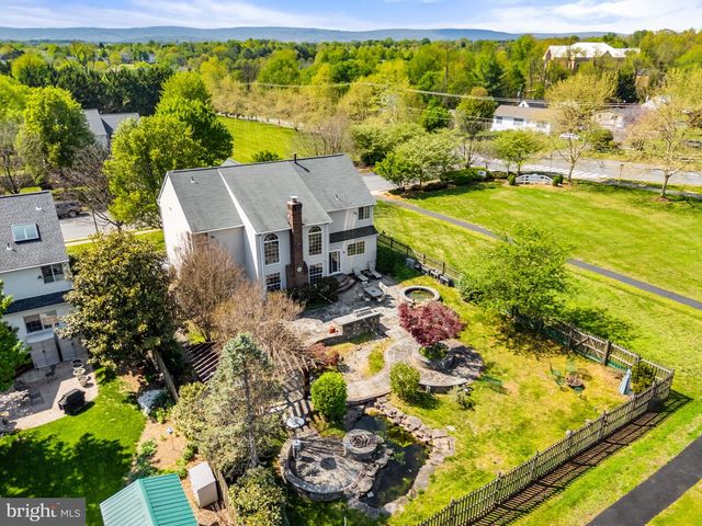 800 VALLEY SPRINGS DR, Purcellville, VA 20132