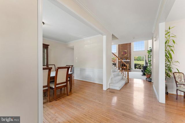 800 VALLEY SPRINGS DR, Purcellville, VA 20132