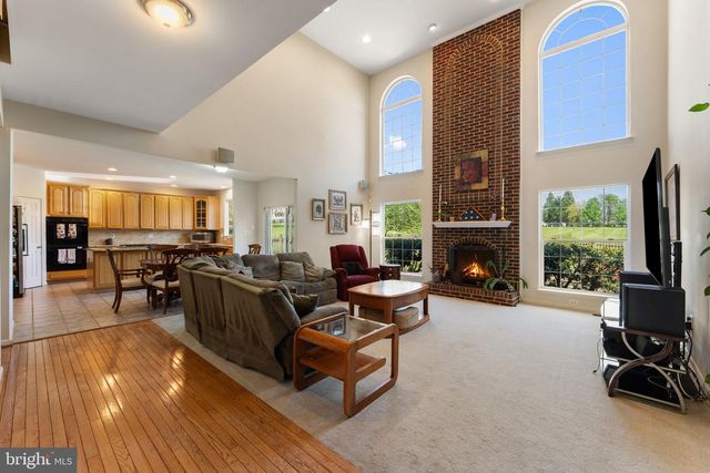 800 VALLEY SPRINGS DR, Purcellville, VA 20132