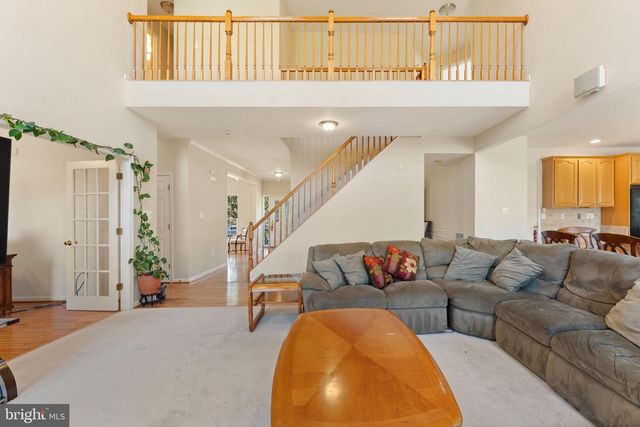 800 VALLEY SPRINGS DR, Purcellville, VA 20132