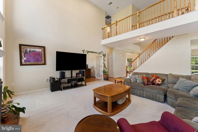 800 VALLEY SPRINGS DR, Purcellville, VA 20132
