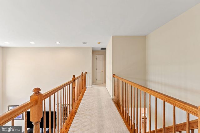 800 VALLEY SPRINGS DR, Purcellville, VA 20132