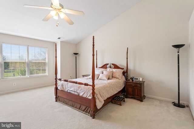 800 VALLEY SPRINGS DR, Purcellville, VA 20132