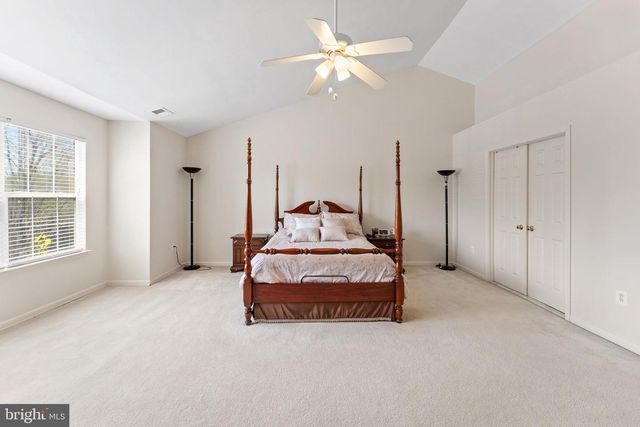 800 VALLEY SPRINGS DR, Purcellville, VA 20132