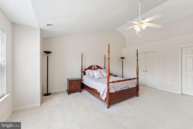 800 VALLEY SPRINGS DR, Purcellville, VA 20132