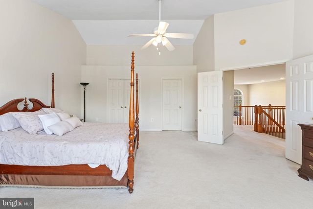 800 VALLEY SPRINGS DR, Purcellville, VA 20132