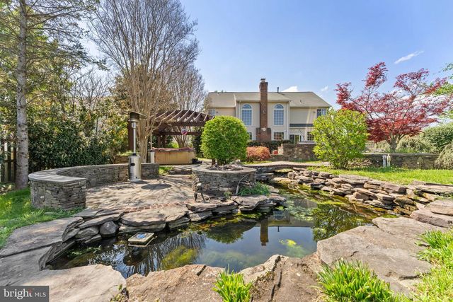 800 VALLEY SPRINGS DR, Purcellville, VA 20132