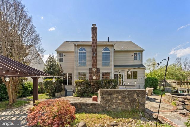 800 VALLEY SPRINGS DR, Purcellville, VA 20132